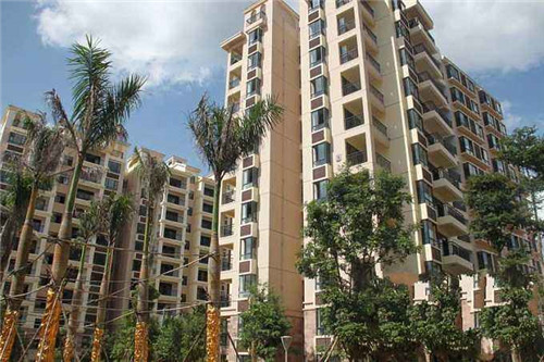 箐山砂锅麻辣烫